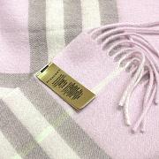 Burberry Shawl features embroidered equestrian motifs 02 - 5