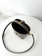 Ysl LE 37 small in shiny leather in Green - 3