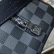 Louis Vuitton Locker Dopp Kit canvas Monogram Eclipse 03 - 4