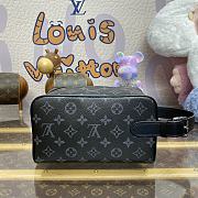 Louis Vuitton Locker Dopp Kit canvas Monogram Eclipse 01 - 2