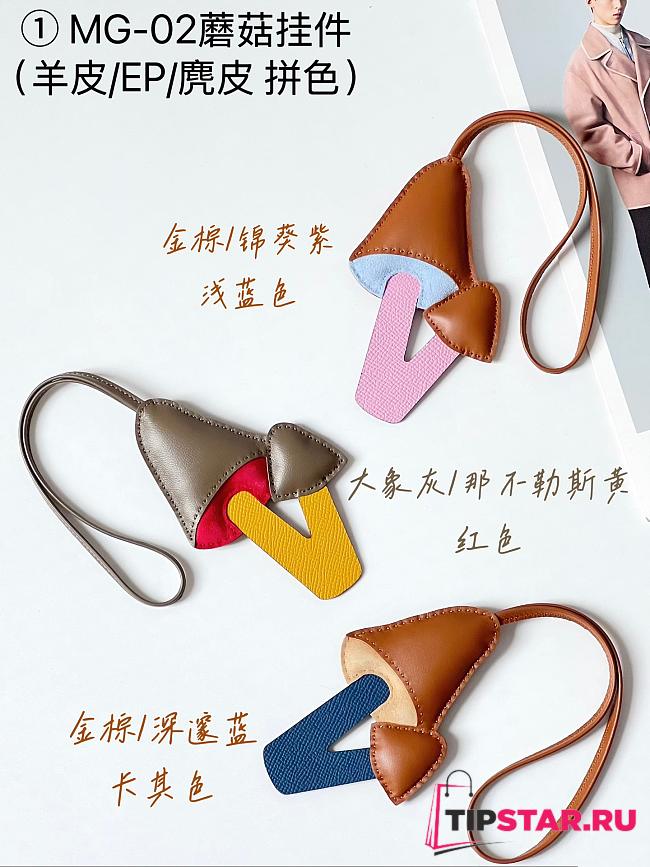 MG-02 Mushroom Pendant - 1