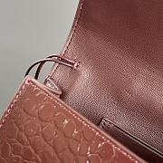 Bottega Veneta Flower Charm Crocodile Andiamo Long Clutch In Burgundy - 2