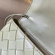 Bottega Veneta Andiamo Long Clutch In Light Green - 2