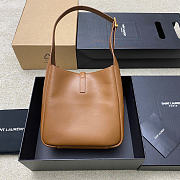Ysl Small Le 5 À 7 Shoulder Bag in Brown - 3