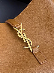 Ysl Small Le 5 À 7 Shoulder Bag in Brown - 2