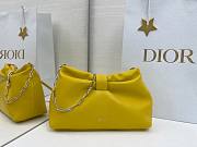 Jonathan Anderson Dior Bow Bag In Yellow Size 26 - 5