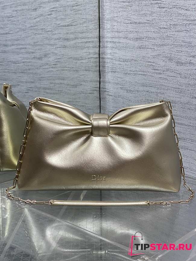 Jonathan Anderson Dior Bow Bag In Gold Size 30 - 1
