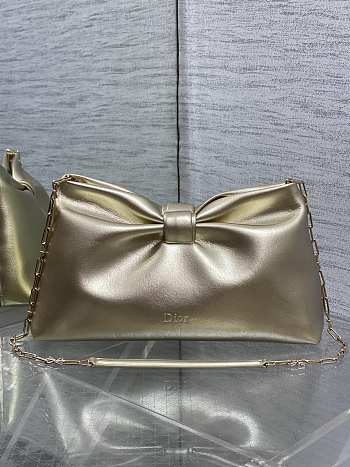 Jonathan Anderson Dior Bow Bag In Gold Size 30