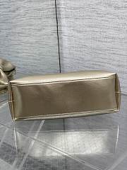 Jonathan Anderson Dior Bow Bag In Gold Size 26 - 6