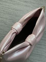 Jonathan Anderson Dior Bow Bag In Pink Size 26 - 5