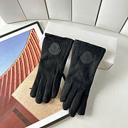 Moncler Gloves In Black - 6