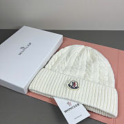Moncler Hat In White Color - 3