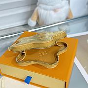 Louis Vuitton Spark Coin Monogram Empreinte Wallet in gold - 5