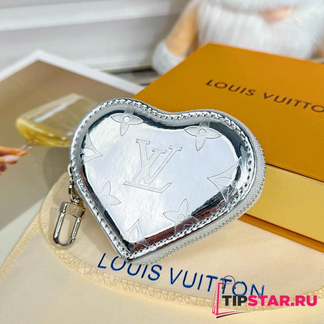 Louis Vuitton Monogram Miroir Heart Coin Purse Silver - 1