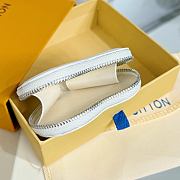 Louis Vuitton Monogram Miroir Heart Coin Purse White - 4