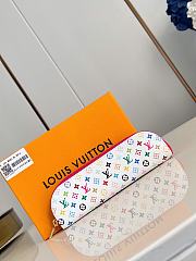 Louis Vuitton Charlotte Monogram Multicolor LV x TM Pencil Case White - 1
