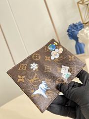 Louis Vuitton Slim Card Holder Monogram Snowy Pearl - 6