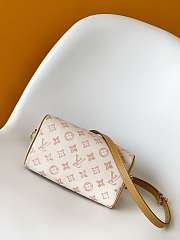 Louis Vuitton Speedy Bandoulière 20 Bag Monogram Origine Lin - 2