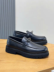 Hermès' Icone Loafer in black - 3