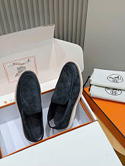 Hermès low loafers in suede combine sleek design dark blue - 5