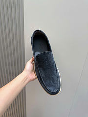 Hermès low loafers in suede combine sleek design dark blue - 4