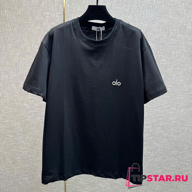 Alo T-Shirt In Black/White - 1