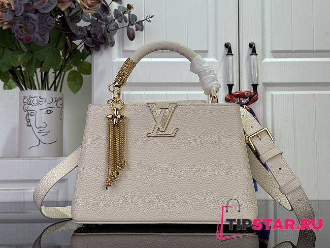 Louis Vuitton Capucines BB Bag In Ivory Size 27x18x9 cm - 1