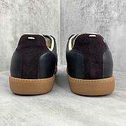 Maison Margiela suede sneakers in black - 4
