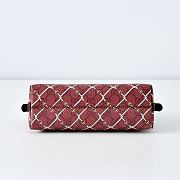 Gucci GG Emblem Small Shoulder Bag Red/pink GG material - 3