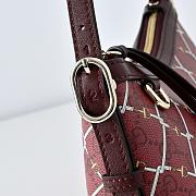 Gucci GG Emblem Small Shoulder Bag Red/pink GG material - 2