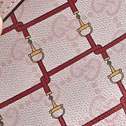 Gucci GG Emblem small bucket bag pink leather trim - 6