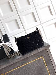Chanel Clutch with Chain Velvet, gemstones & gold-plated metal black - 1