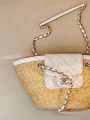 Chanel Medium shopping bag Braided straw Beige & White - 4