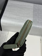 Chanel Zippered Coin Case Carviar Gold Hardware Green - 3