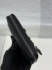 Chanel Zippered Coin Case Carviar Silver Hardware Black - 4