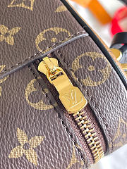 Louis Vuitton Vanity Chain Pouch Monogram Reverse Canvas M47125 - 3