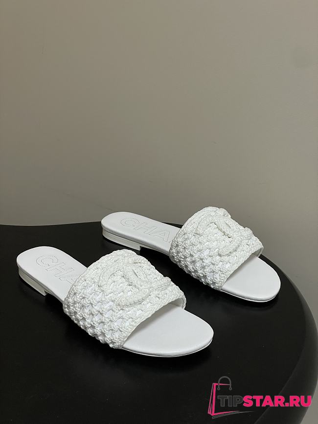 Chanel CC logo crochet design Sandals White - 1