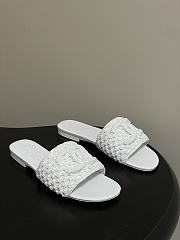 Chanel CC logo crochet design Sandals White - 1