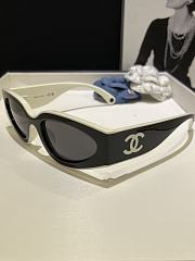 Chanel Panda-themed sunglasses black CH6056 - 4