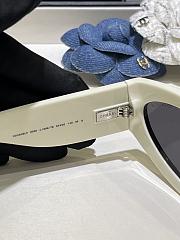 Chanel Panda-themed sunglasses black CH6056 - 3