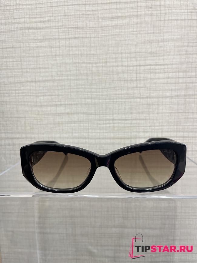 Chanel Double C design sunglasses CH5493 - 1