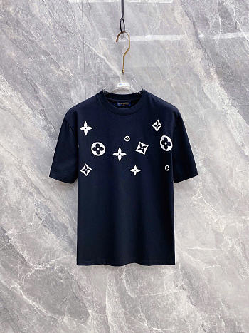 Louis Vuitton Monogram Scatter T-Shirt Black
