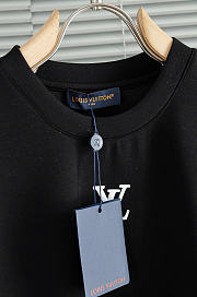 Louis Vuitton Classic Logo T-Shirt Black - 6