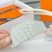 Hermes Rodeo Robeo Coeur Pony Bag Keychain White Silver - 5