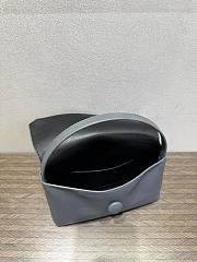 The Row Sally Leather Shoulder Bag Blue - 3