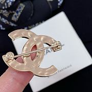 Chanel Blue denim and rhinestone double C brooch - 5