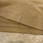 Dior CD's latest Spring/Summer 2026 collection taupe - 5