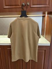 Dior CD's latest Spring/Summer 2026 collection taupe - 4