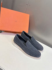 Hermès low loafers in suede combine sleek design Slate Blue Suede - 5