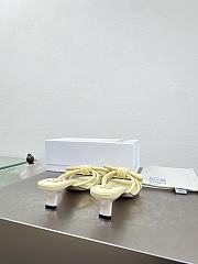 Loewe Flamenco Knot sandal in lambskin 5.5cm Pastel Yellow - 2